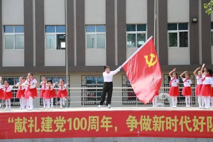 激发青少年创作灵感和热情!苏州工业园区娄葑街道开展“小黏土大世界”青少年手工活动